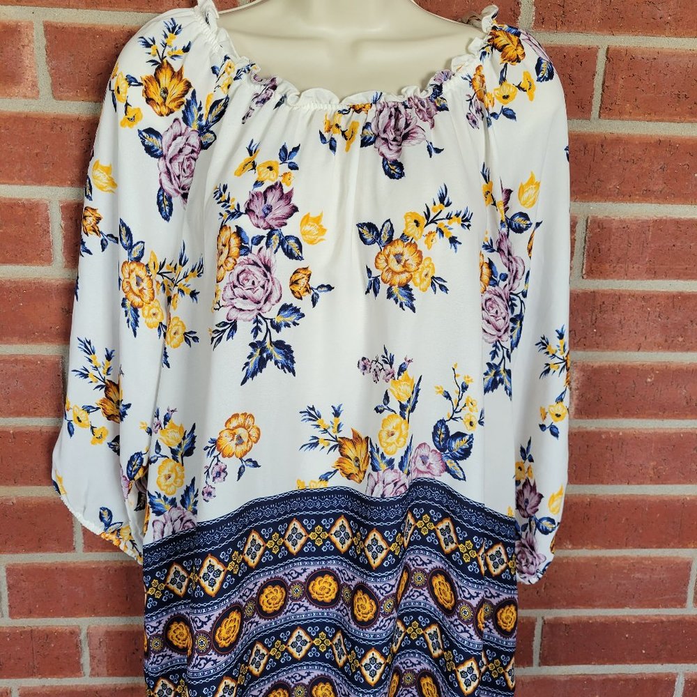 Absolutely Famous White Floral Boho Border Print Blouse XL.    #34